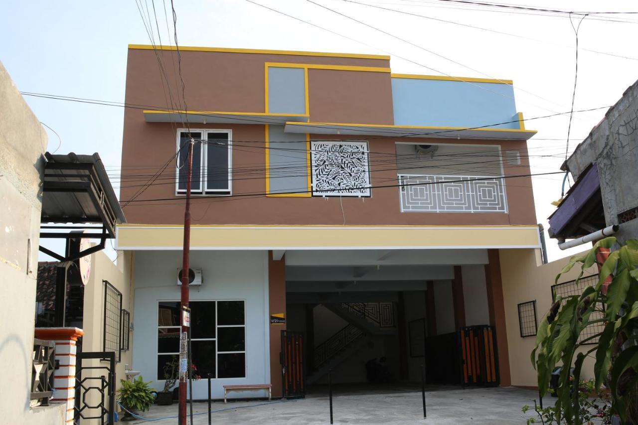 Reddoorz Syariah Near Suncity Mall 茉莉芬 外观 照片