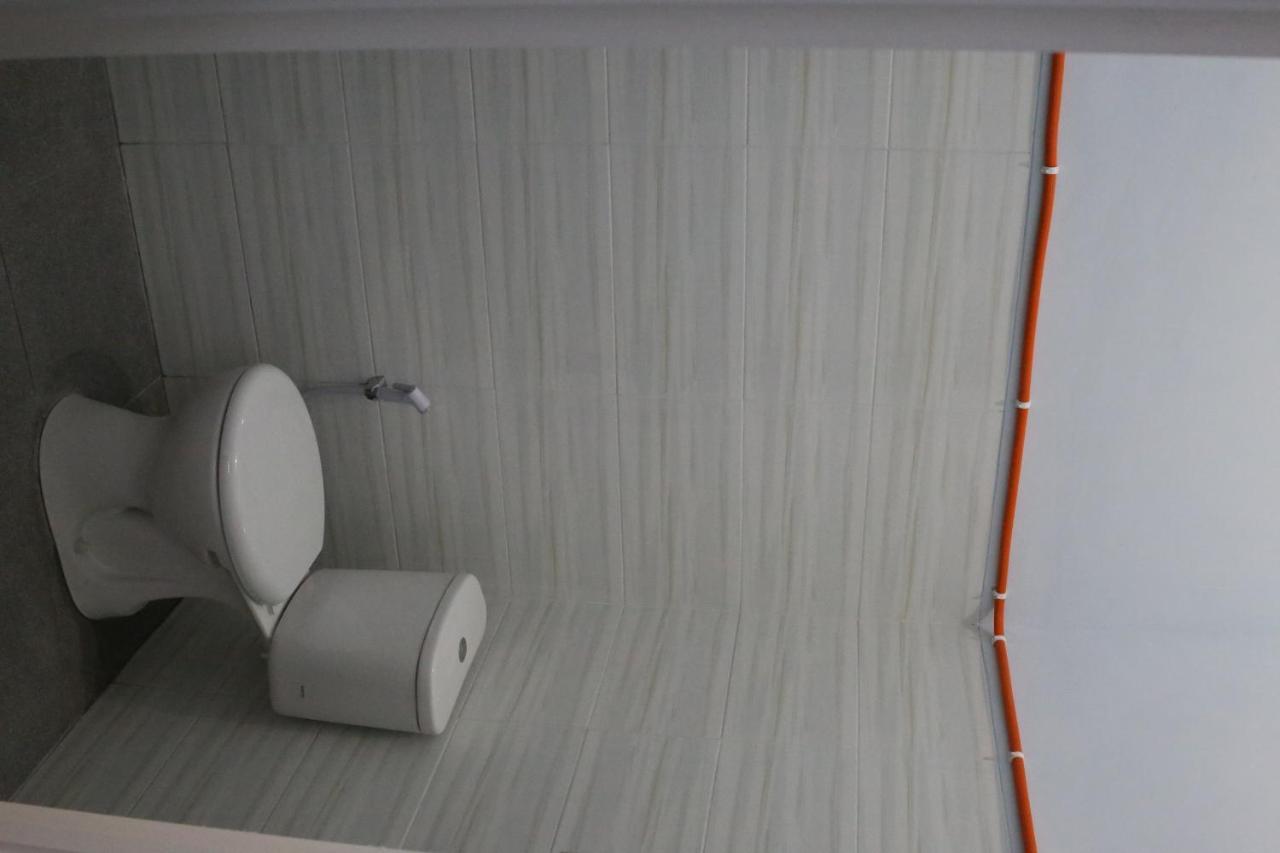Reddoorz Syariah Near Suncity Mall 茉莉芬 外观 照片
