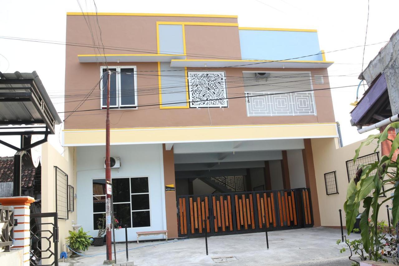 Reddoorz Syariah Near Suncity Mall 茉莉芬 外观 照片