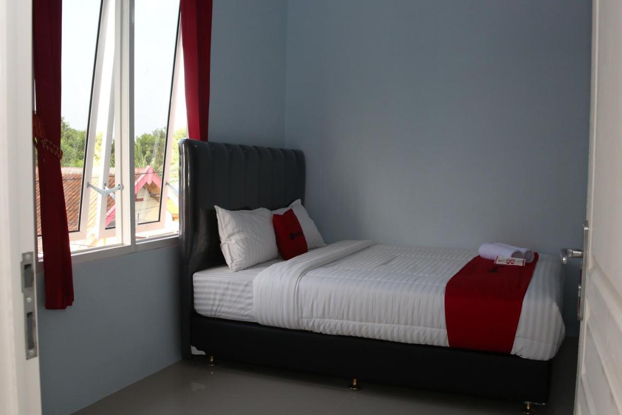 Reddoorz Syariah Near Suncity Mall 茉莉芬 外观 照片