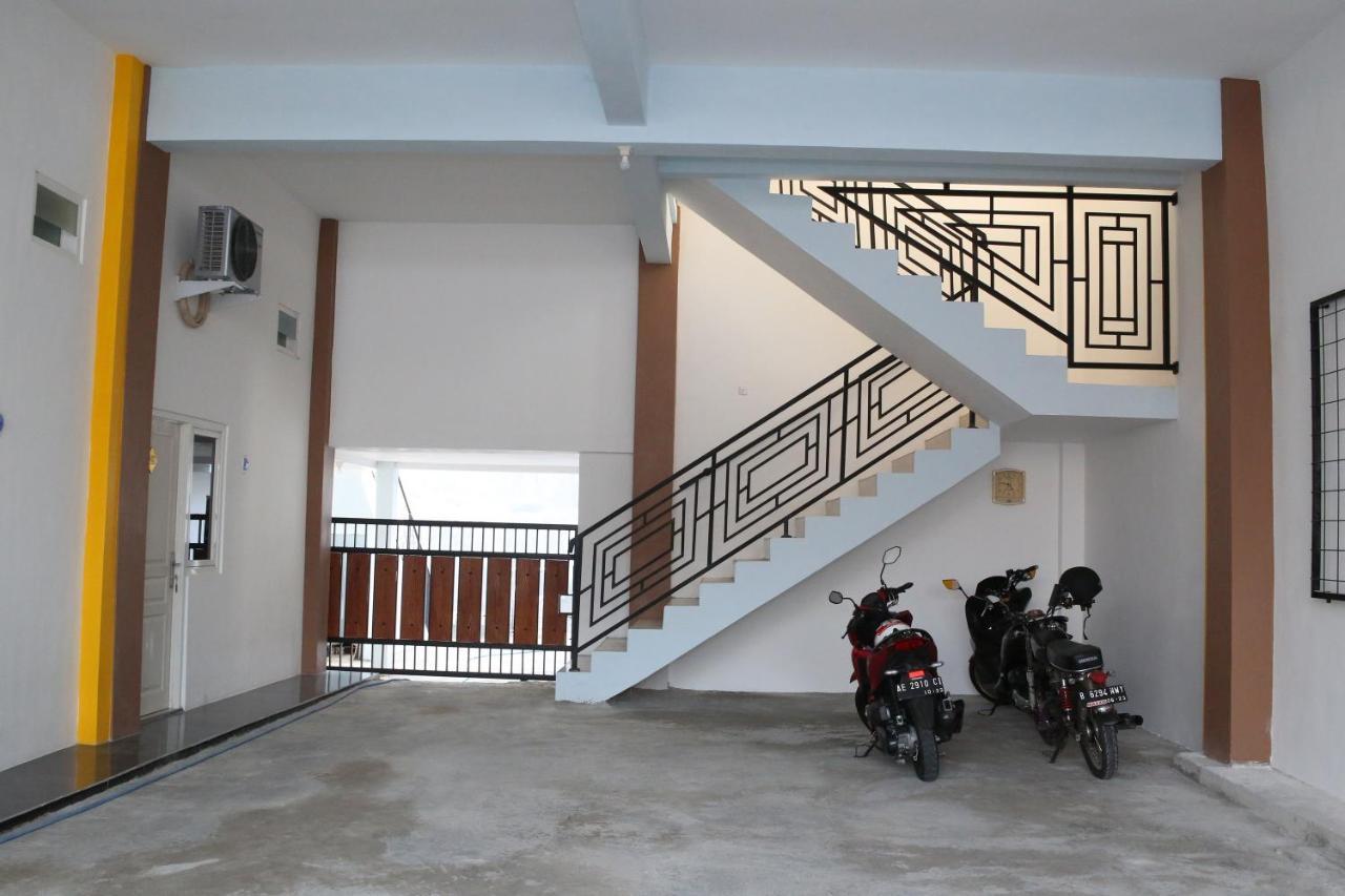 Reddoorz Syariah Near Suncity Mall 茉莉芬 外观 照片