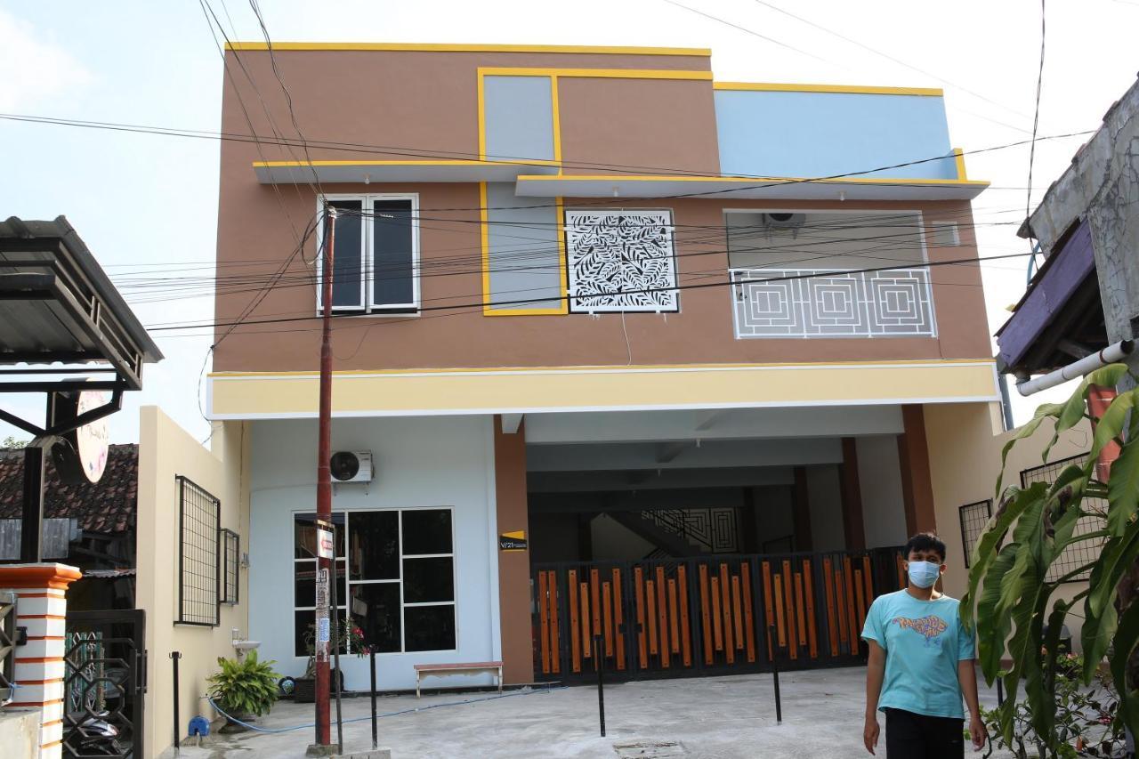 Reddoorz Syariah Near Suncity Mall 茉莉芬 外观 照片